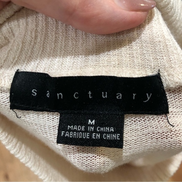 SANCTUARY ivory lightweight mock neck sweater with knotted front hem.  Size M - Picture 8 of 8